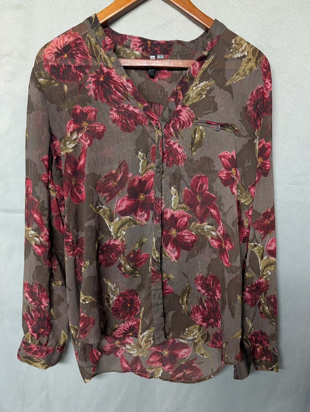 Kut from the Kloth Sheer Long Sleeve Blouse w/ Burgundy Floral Print Size Medium